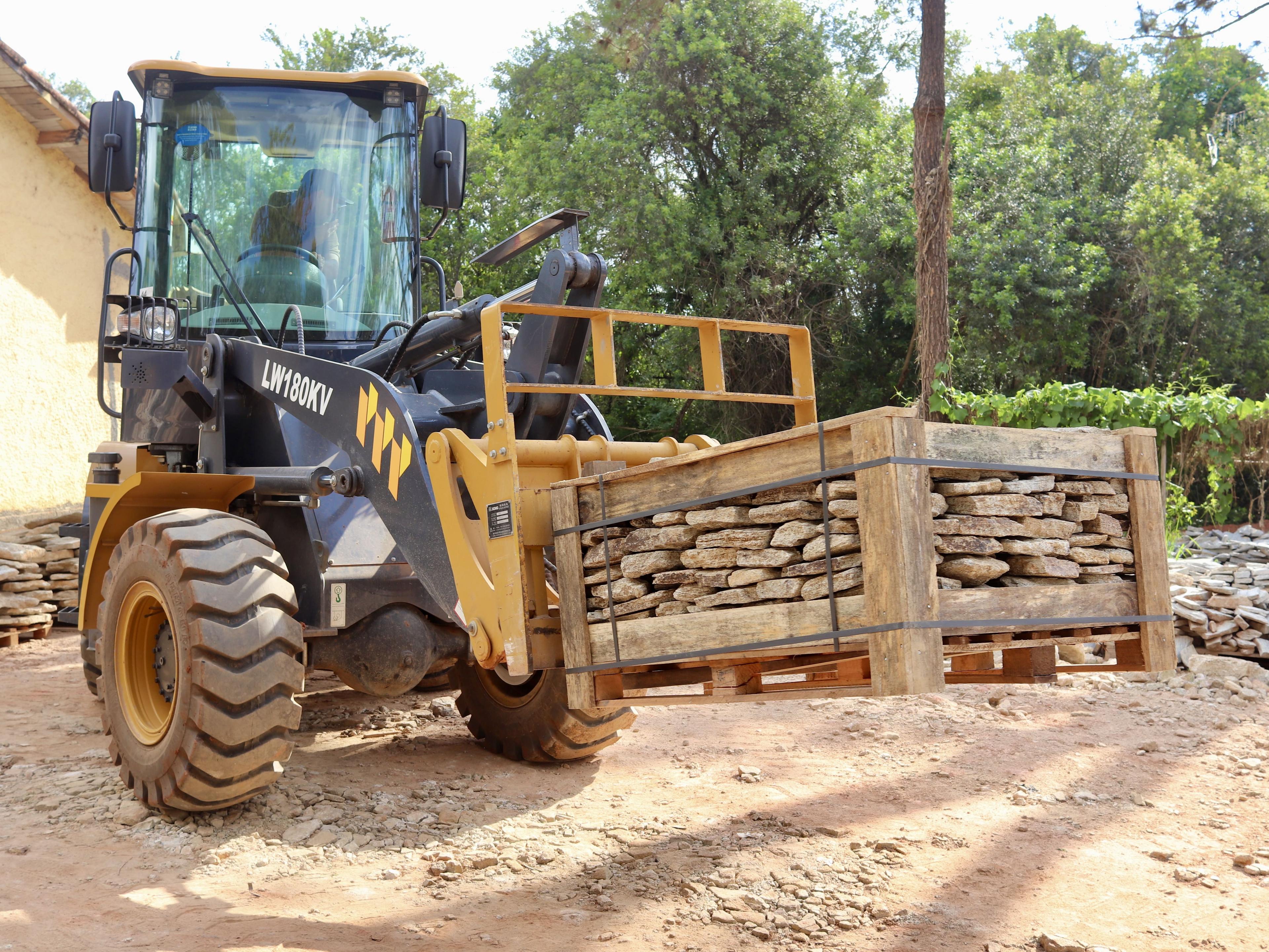 Pedras Naturais Hero 2