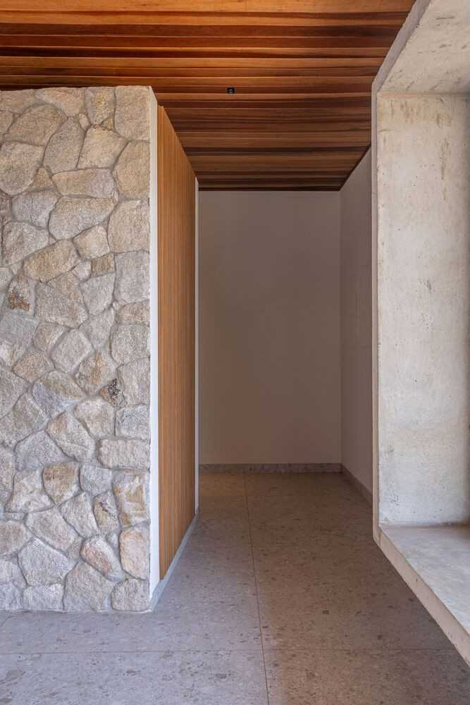 Thumbnail Pedra Moledo Clara 4